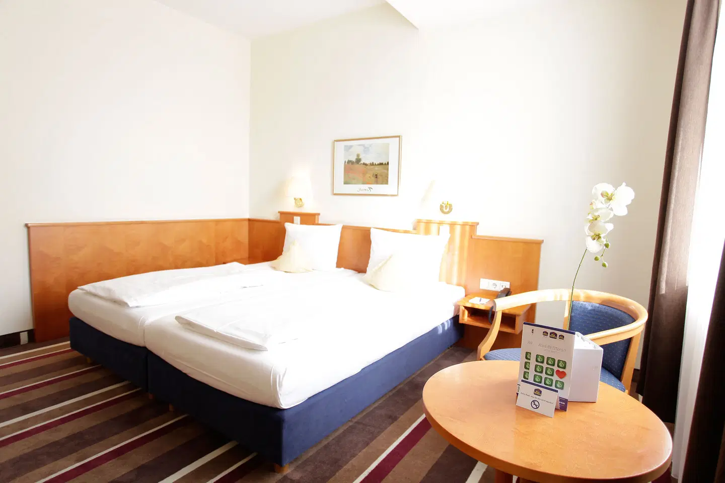 Sure Hotel by Best Western Ambassador Düsseldorf ROOM_EXAMPLE