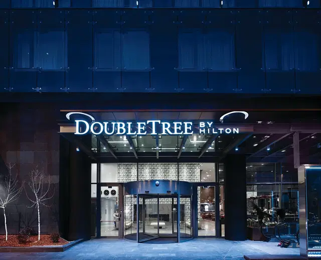 DoubleTree by Hilton Zagreb EXTERIOR