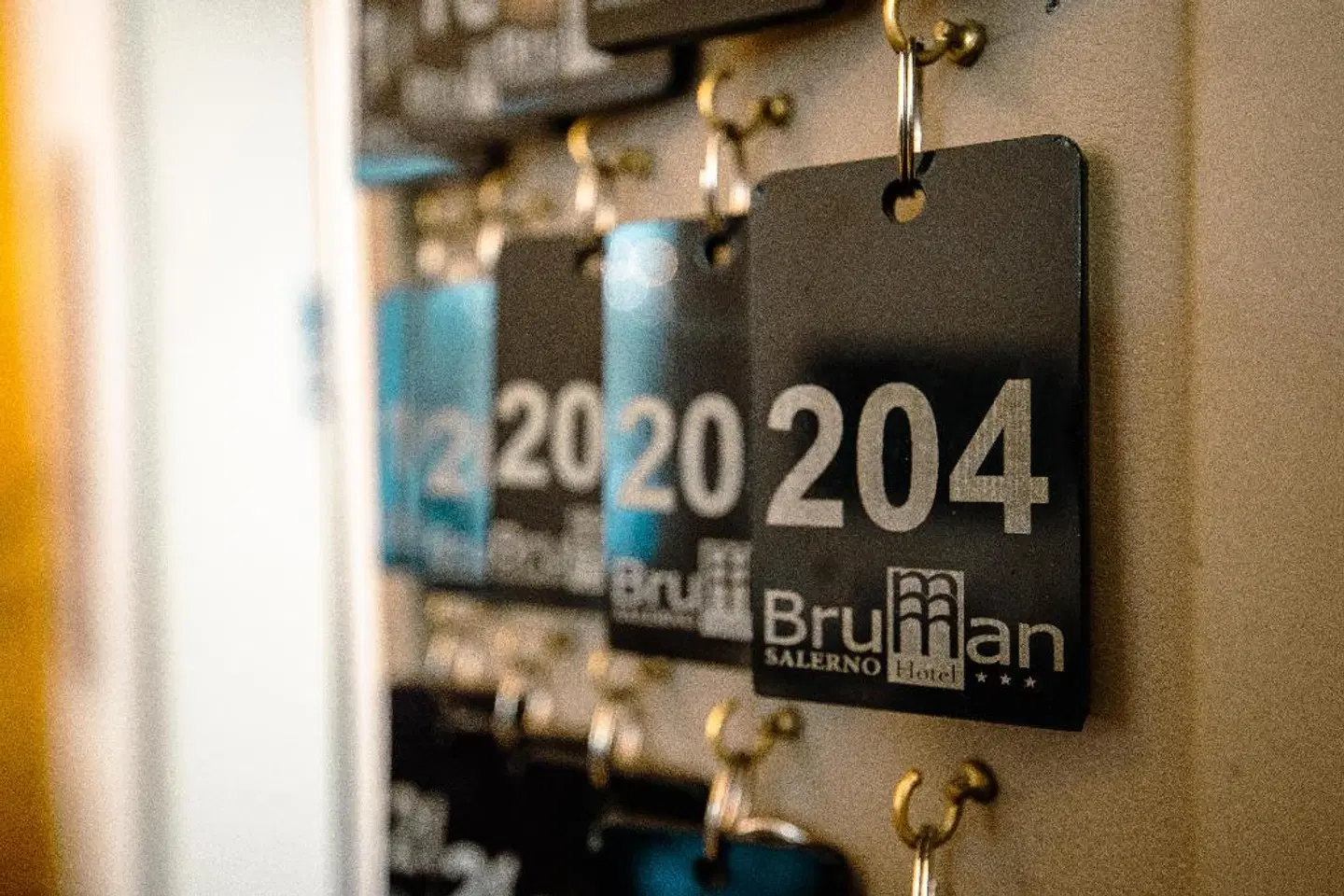 Bruman EXTERIOR