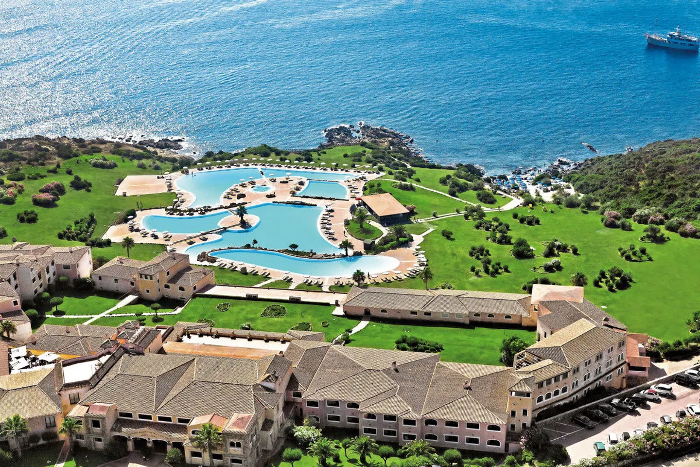Colonna Resort EXTERIOR