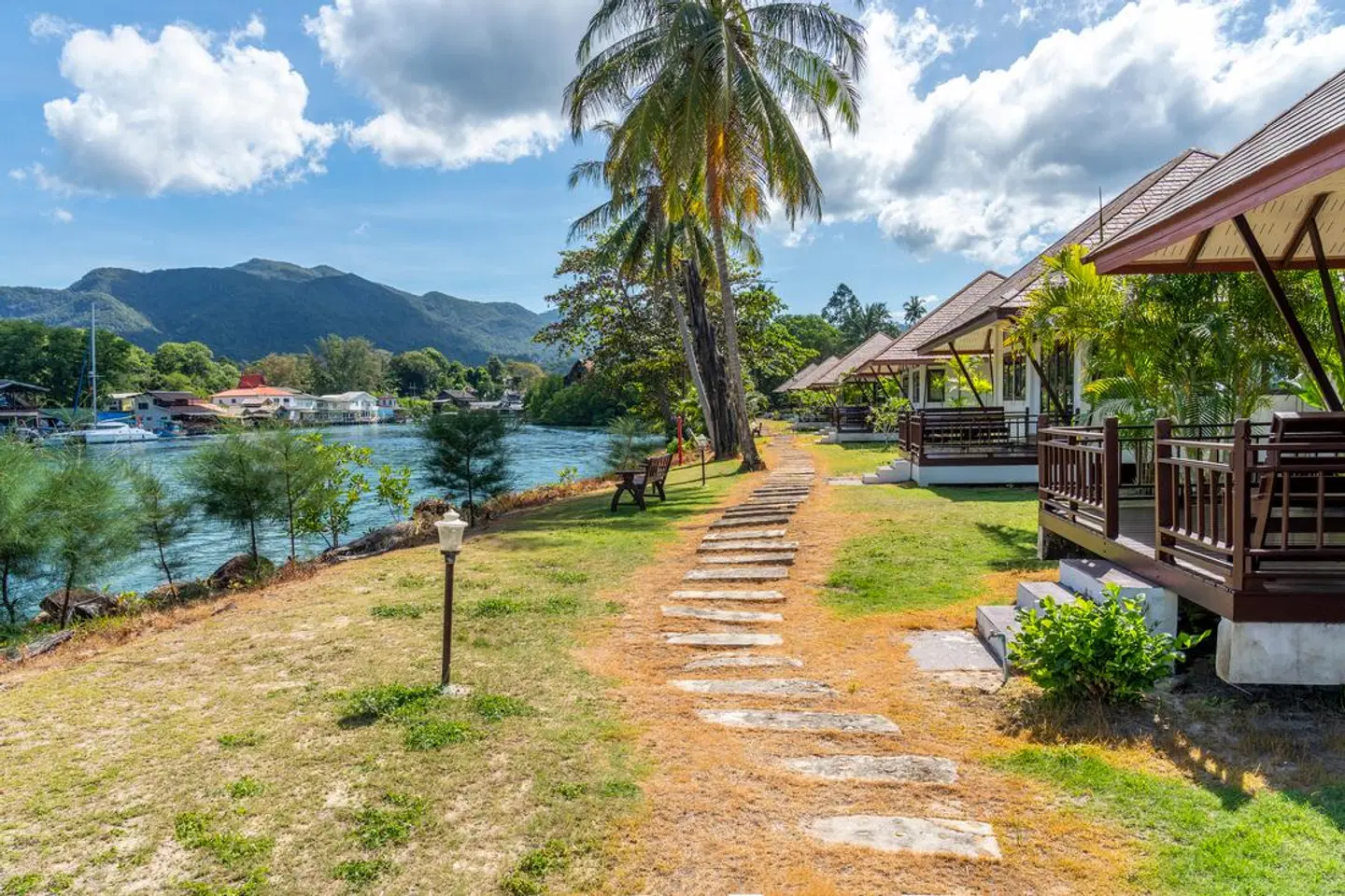 Koh Chang Longstay Resort Garten