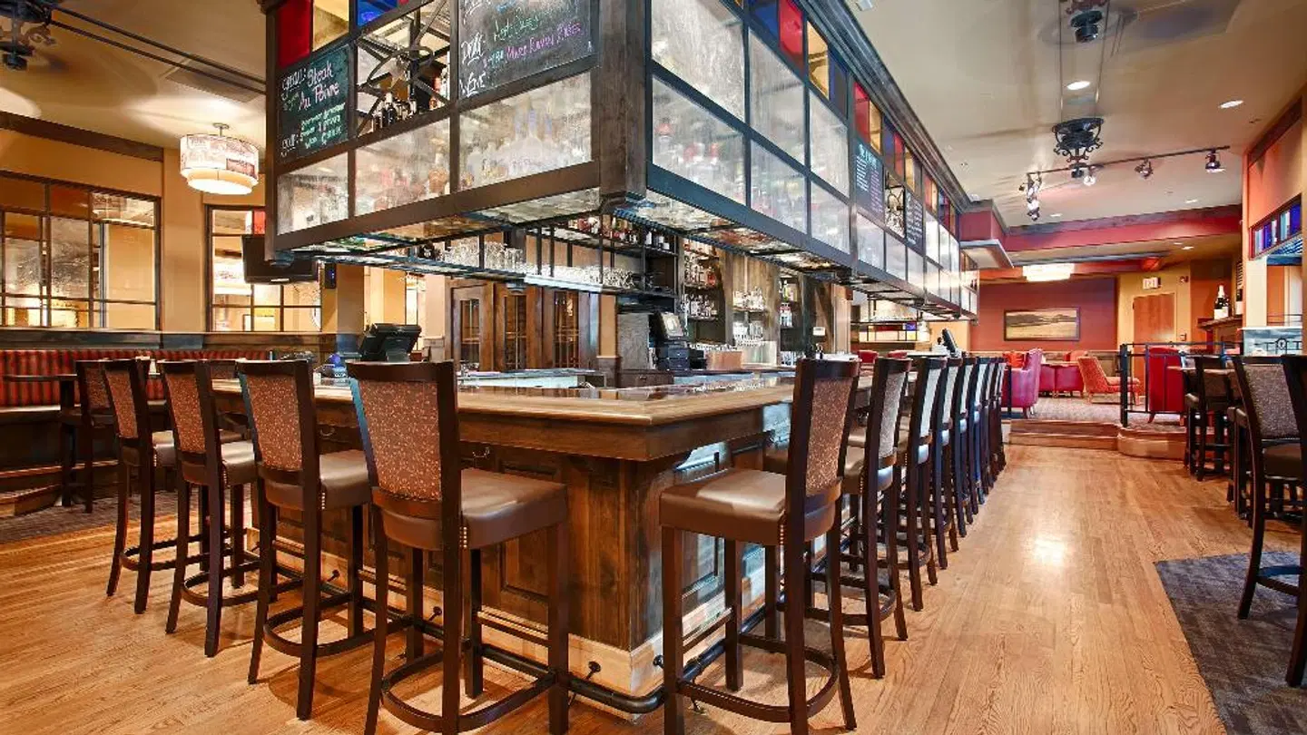 Best Western Premier Helena Great Northern Hotel Bar