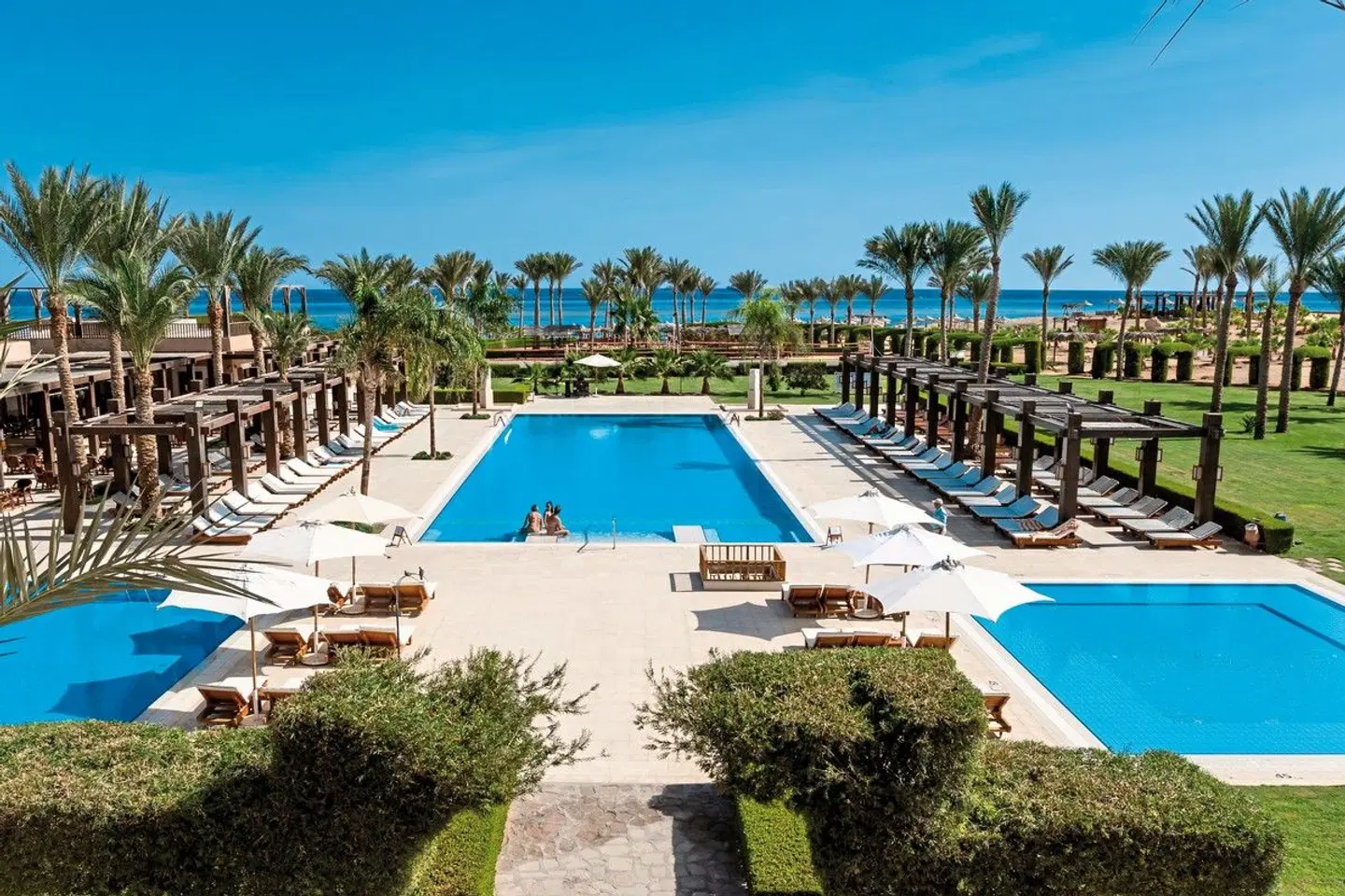 Gemma Resort OUTDOOR_POOL