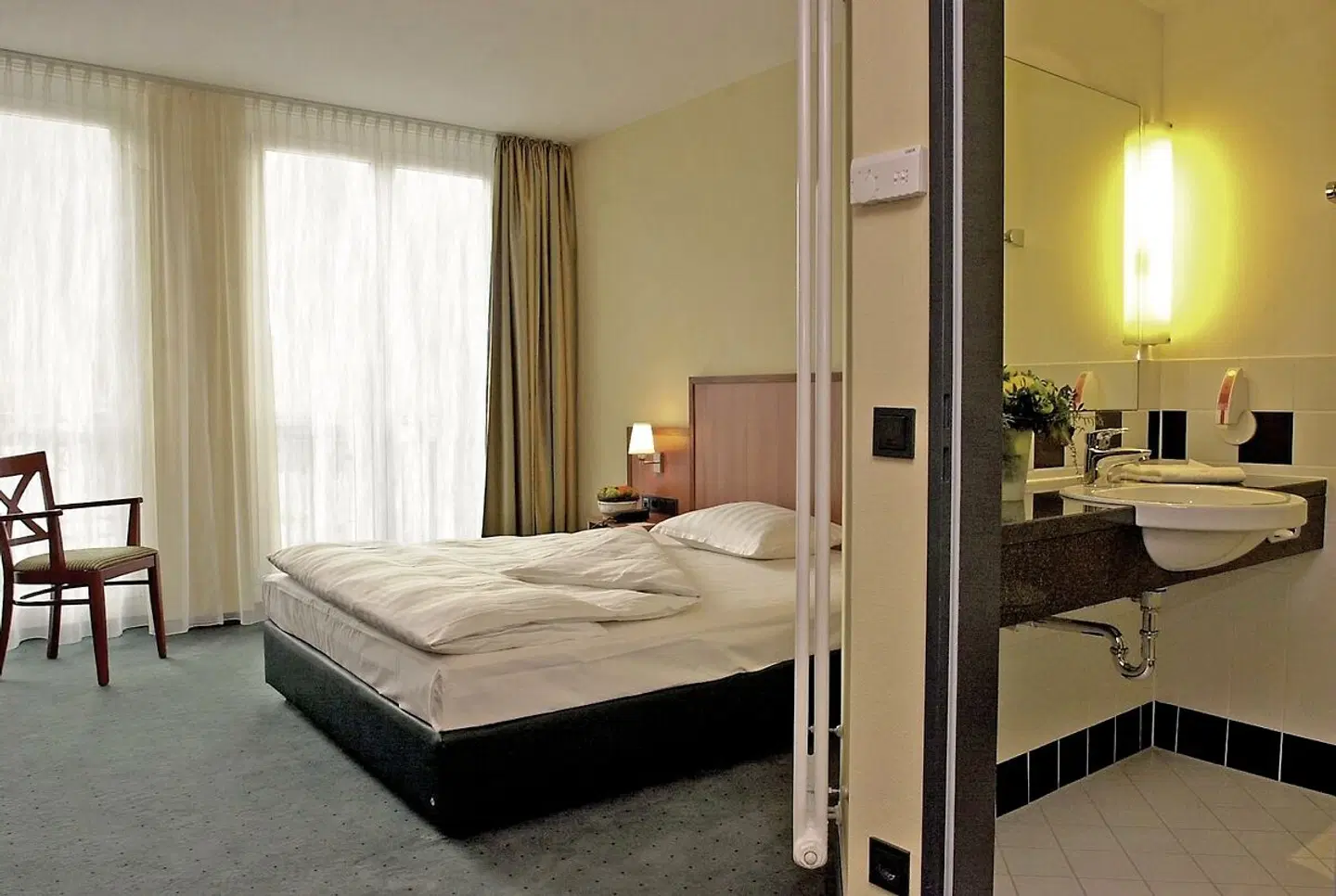 IntercityHotel Bremen ROOM_EXAMPLE
