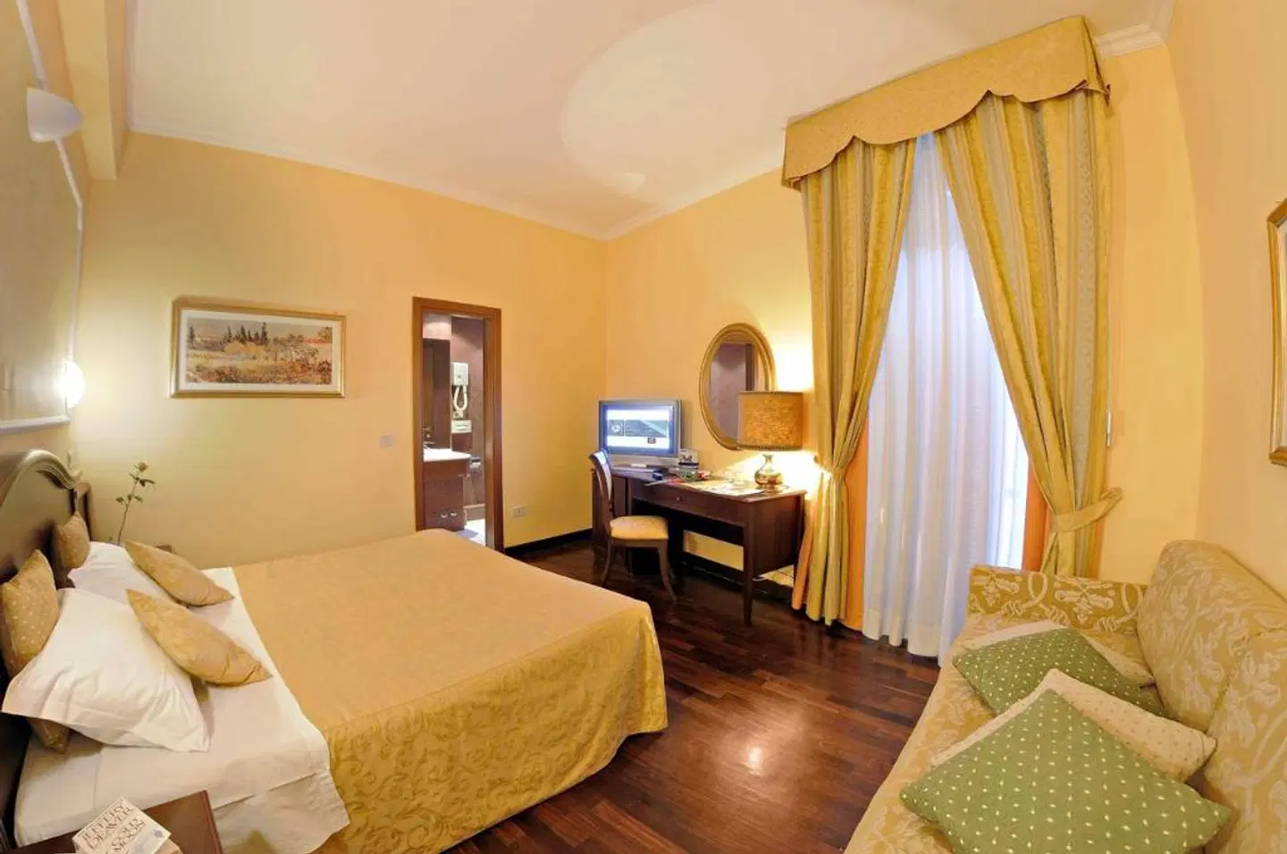 Grand Hotel Italia ROOM_EXAMPLE