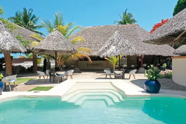 Nosy Be Hotel & Spa OUTDOOR_POOL