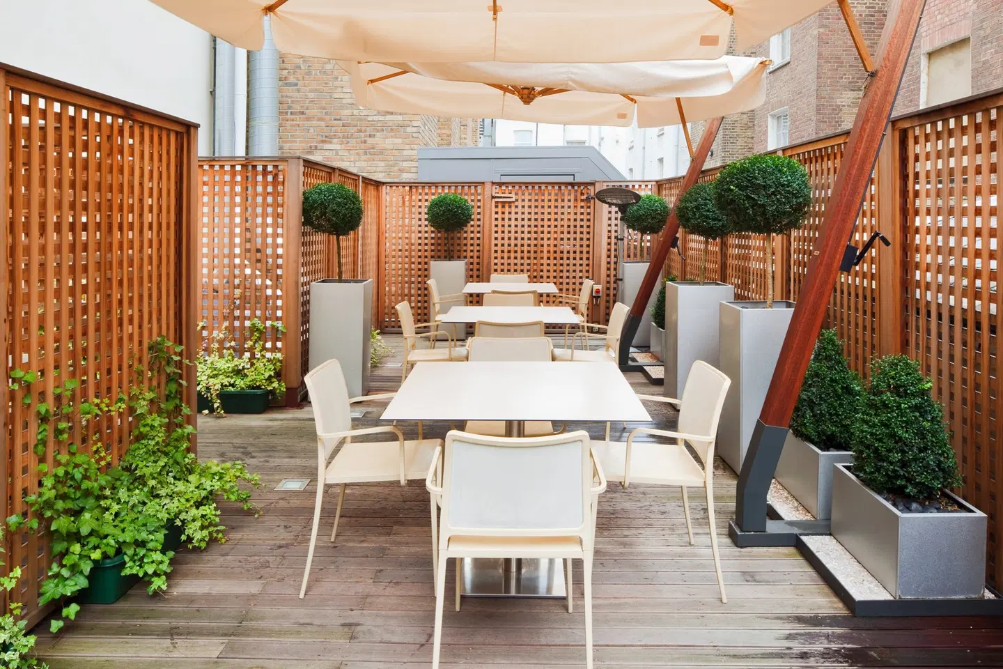 Hotel Indigo London Paddington Terrasse