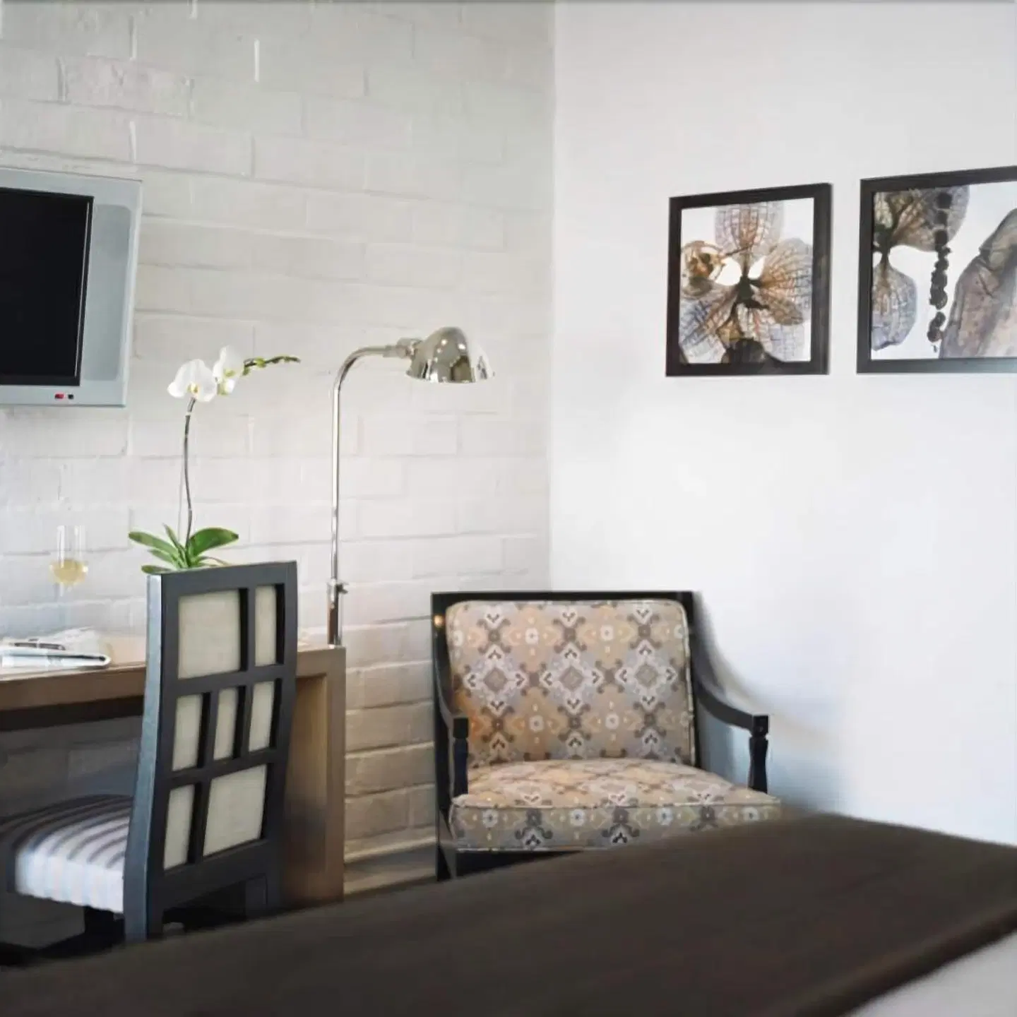 The Brentwood Inn ROOM_EXAMPLE