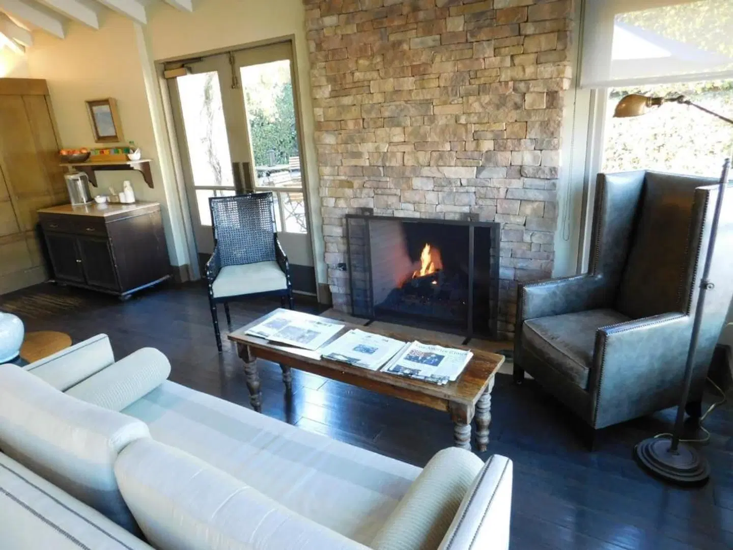 The Brentwood Inn ROOM_EXAMPLE