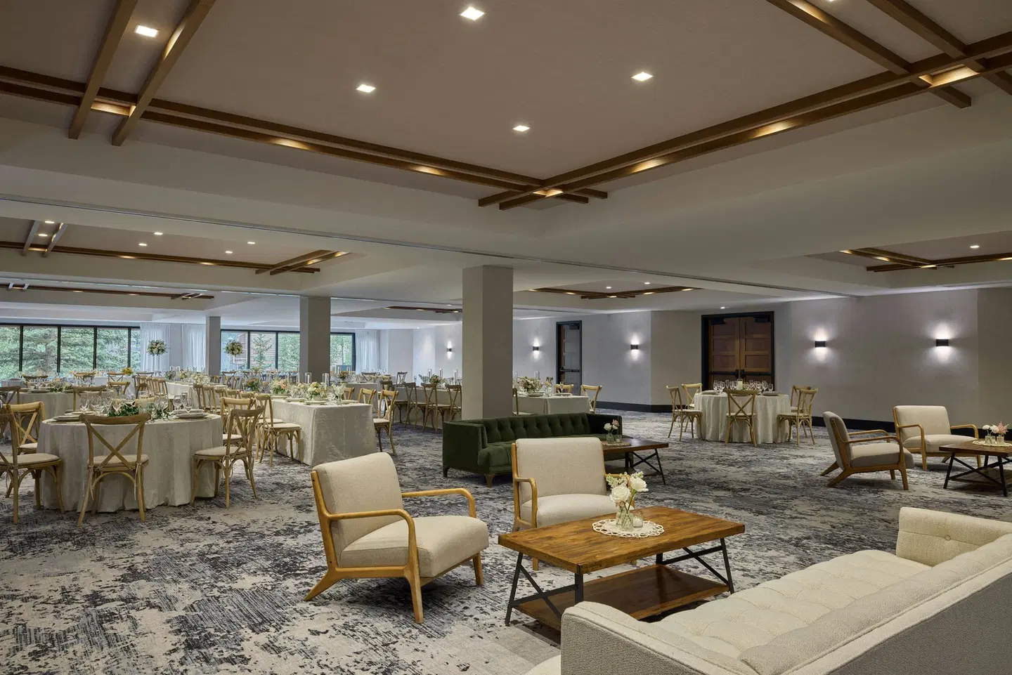 Hotel Alpenrock Breckenridge, Curio Collection by Hilton LOUNGE_LOBBY