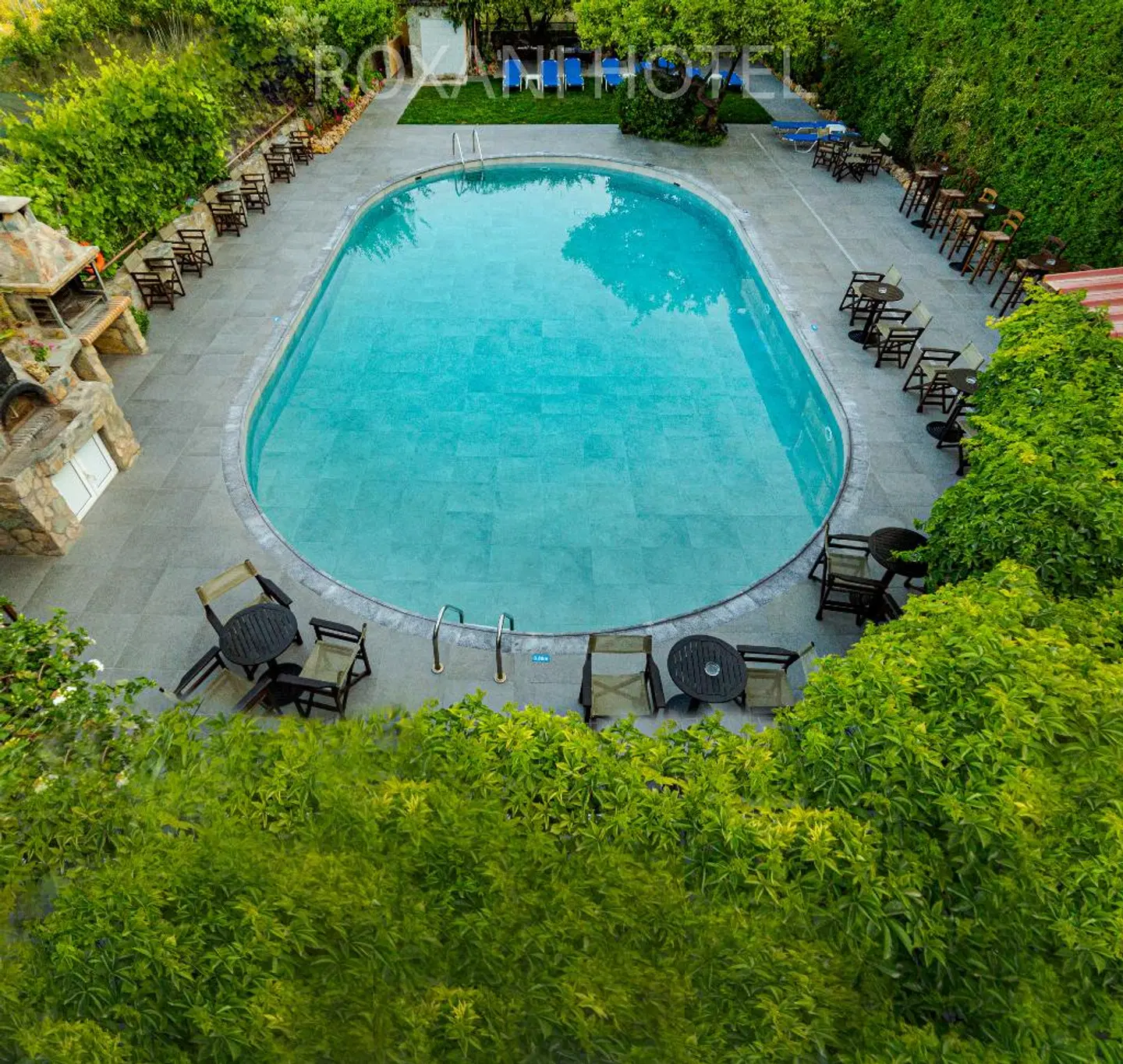 Roxani Hotel OUTDOOR_POOL