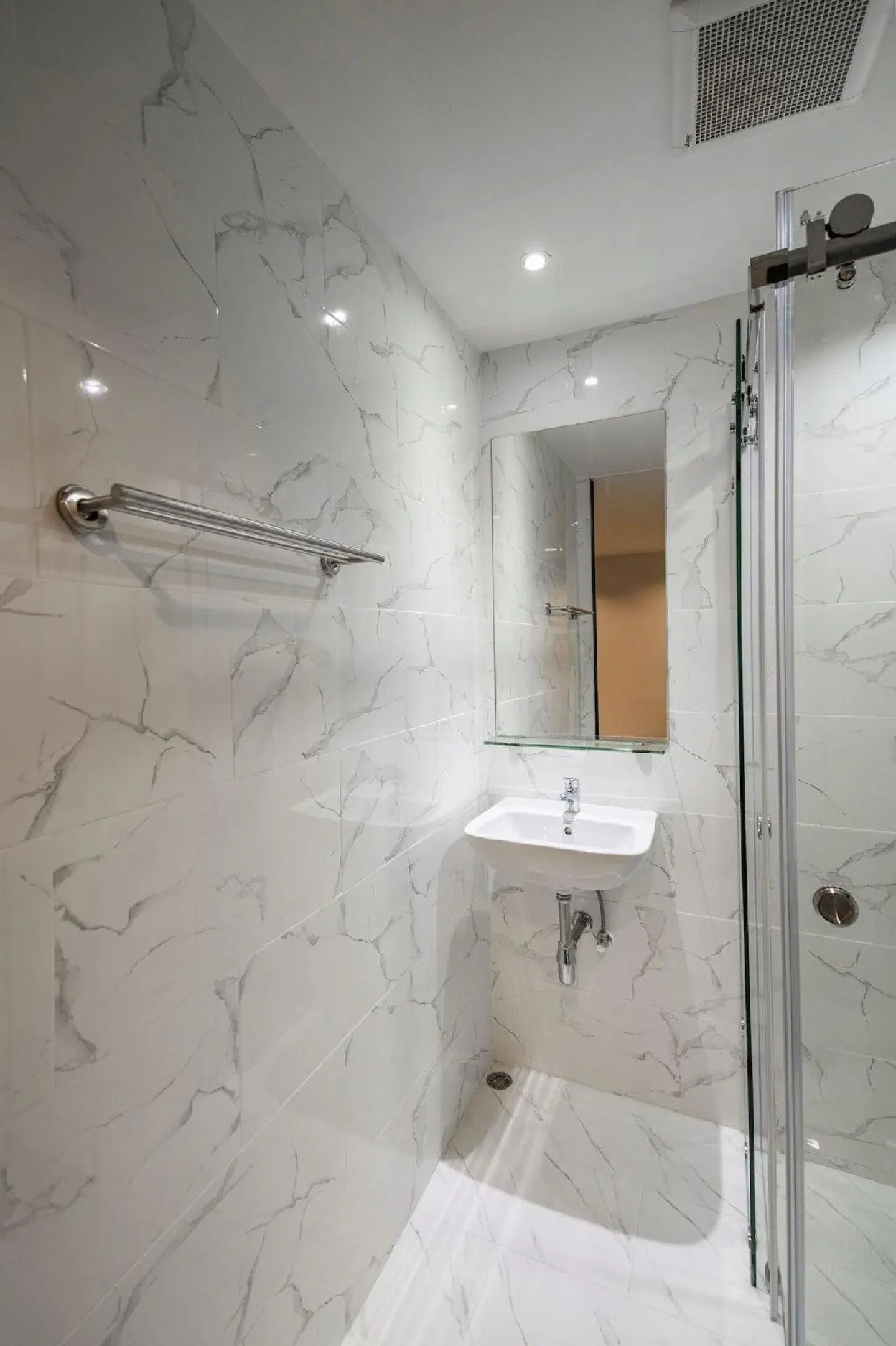19a Hostel Badezimmer