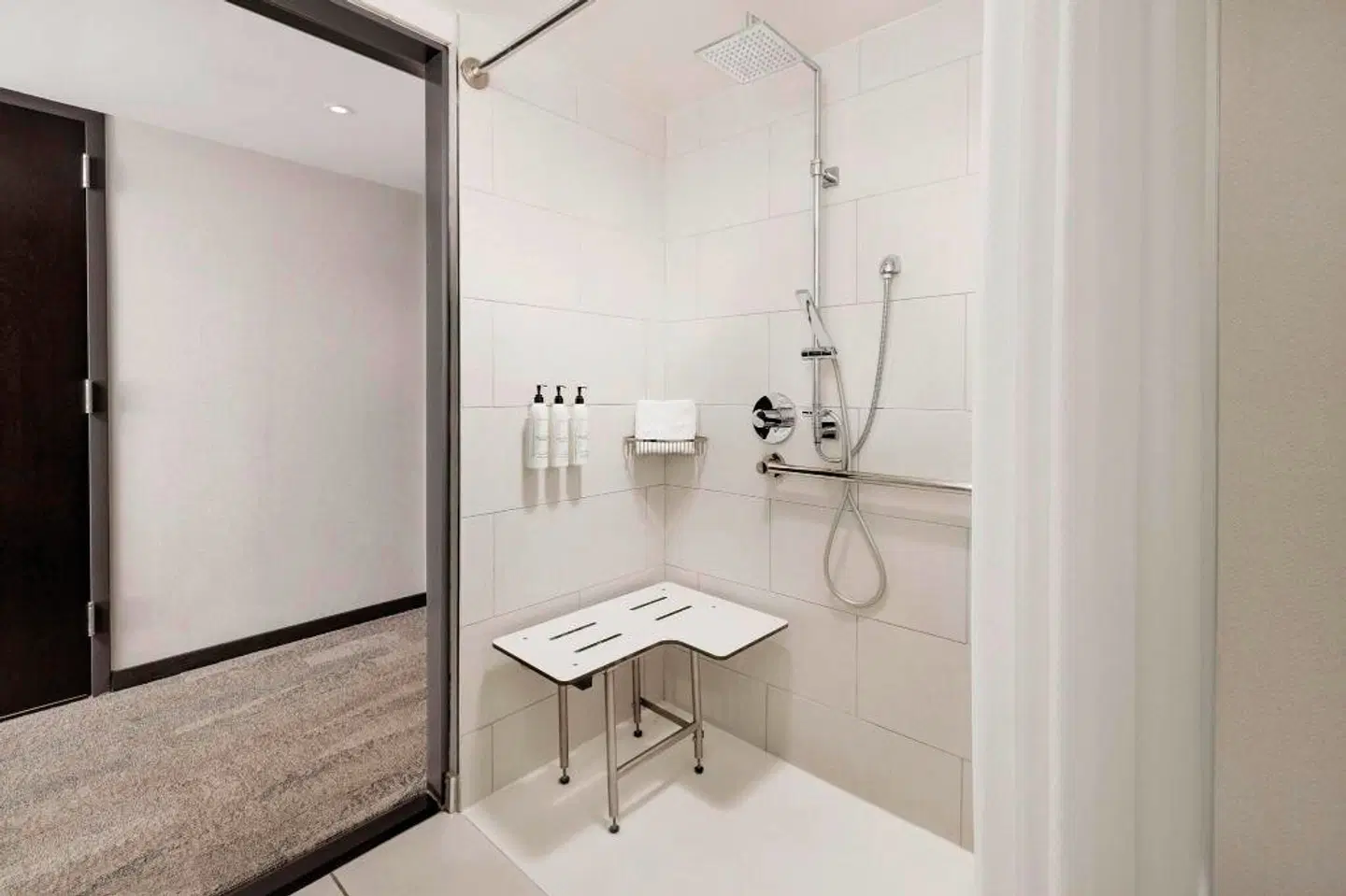 Fairfield Inn & Suites New York Manhattan/Times Square South Badezimmer