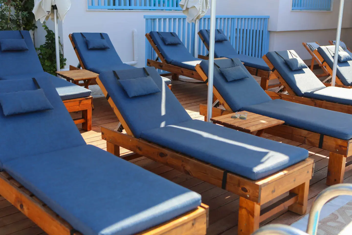 Blue Sky Hotel Apts OUTDOOR_POOL
