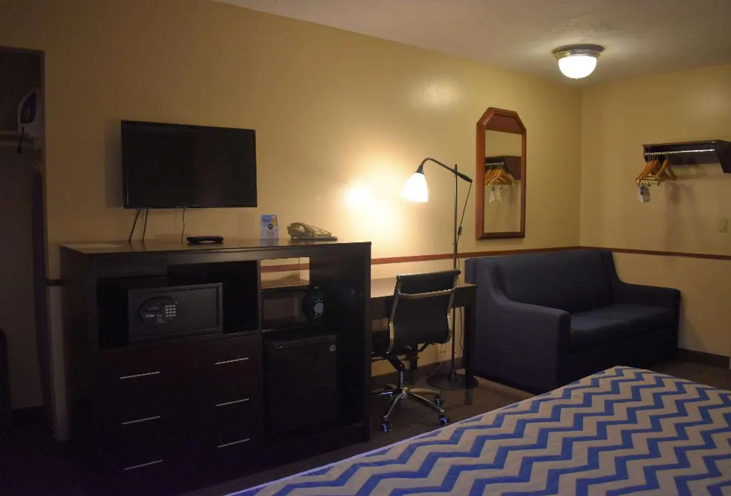 Travelodge Portland City Center ROOM_EXAMPLE