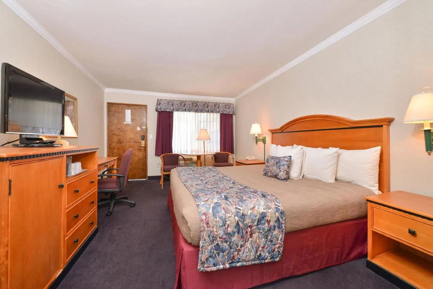 Tarzana Inn ROOM_EXAMPLE