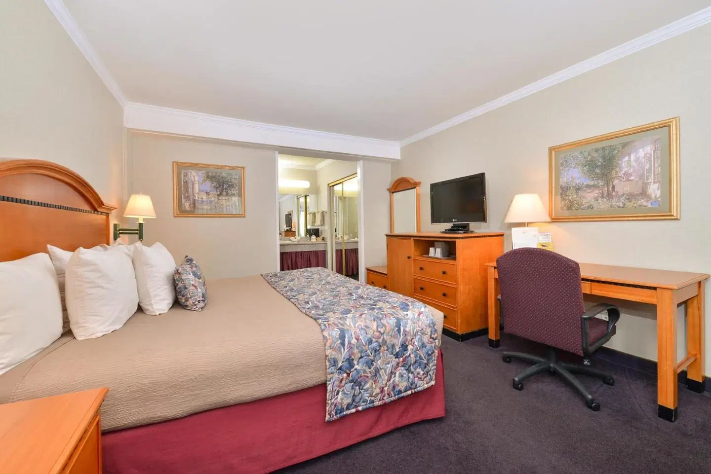 Tarzana Inn ROOM_EXAMPLE