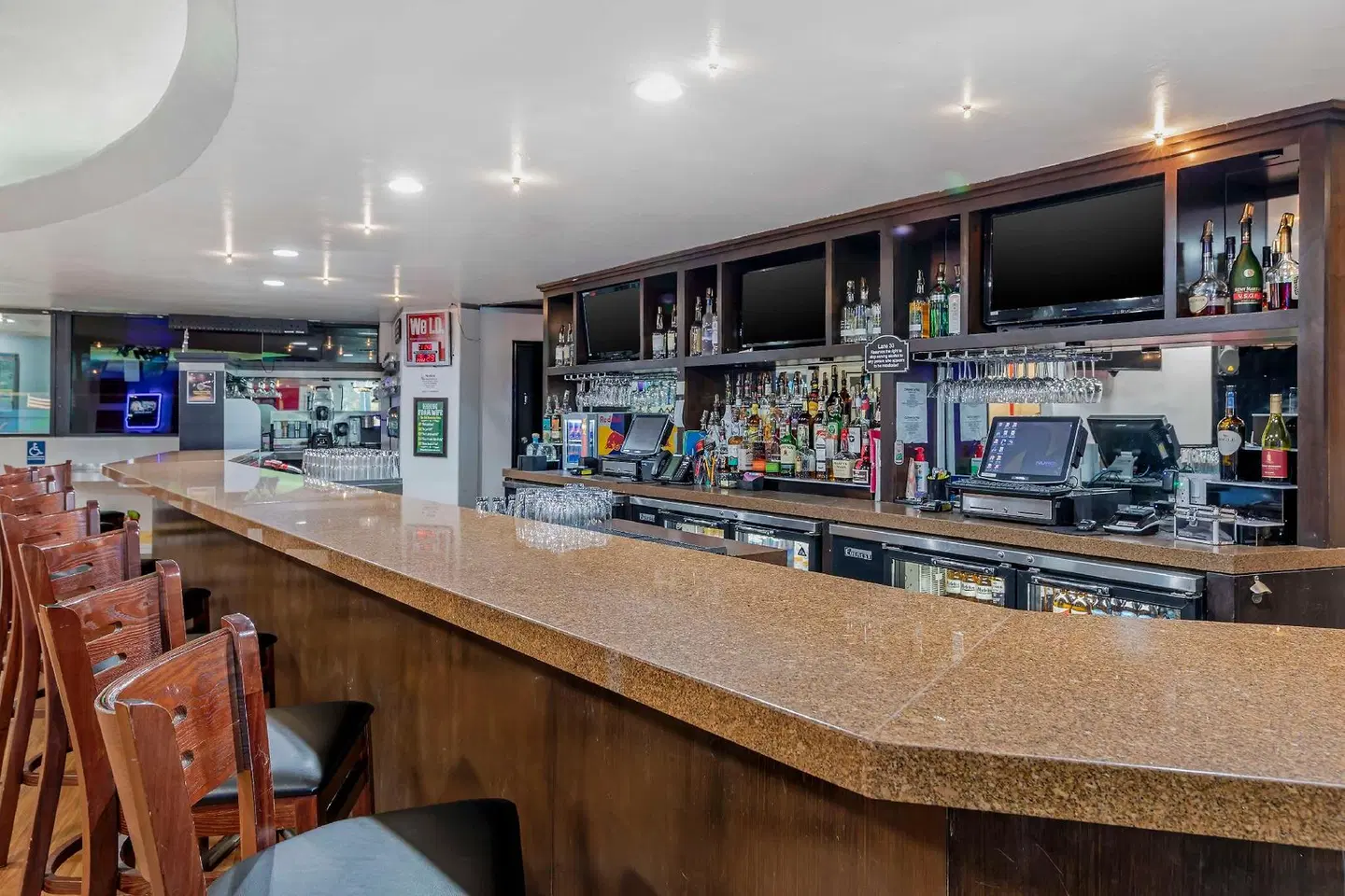 Best Western Canoga Park Motor Inn Bar