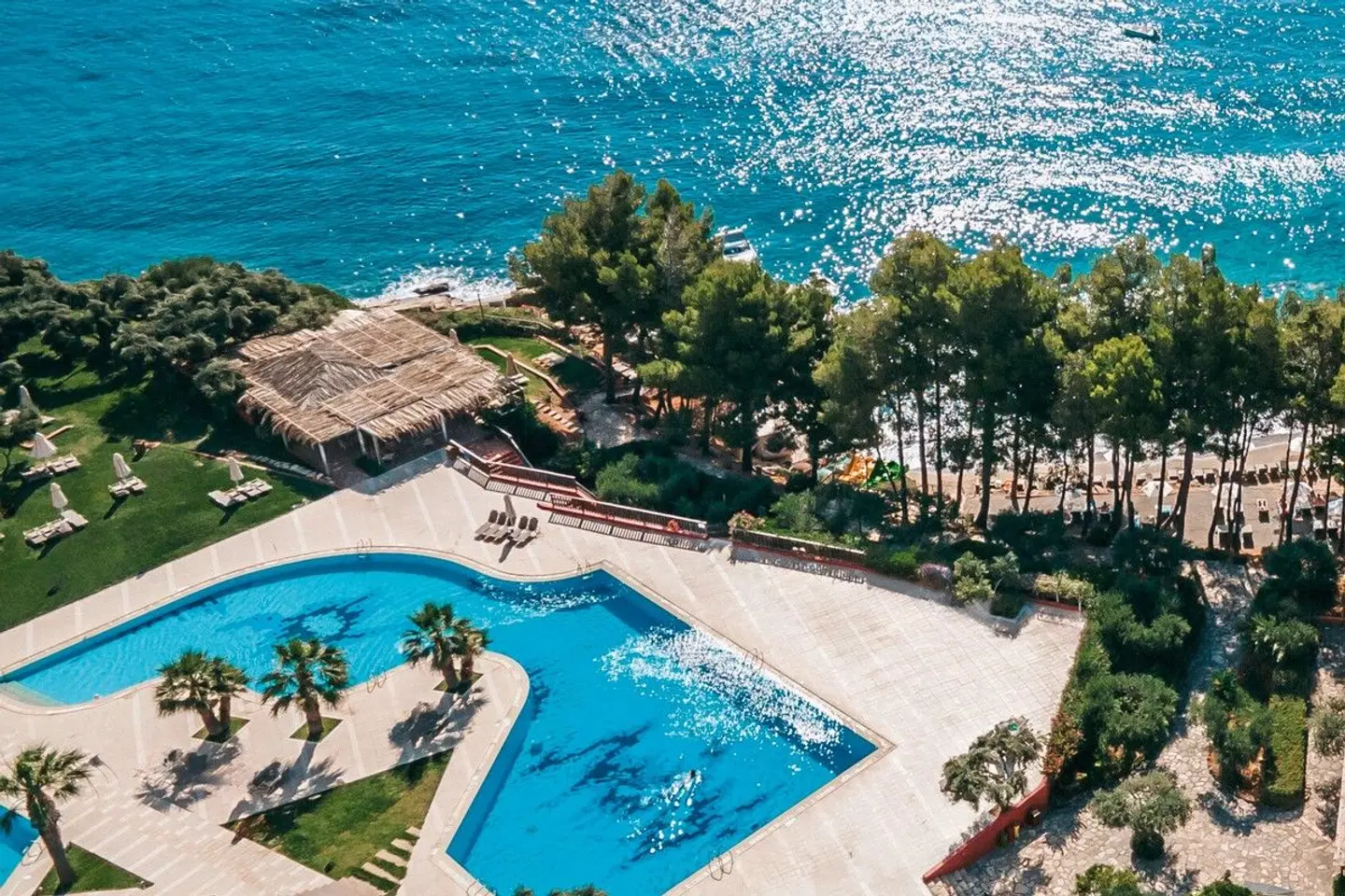 Candia Park Village OUTDOOR_POOL