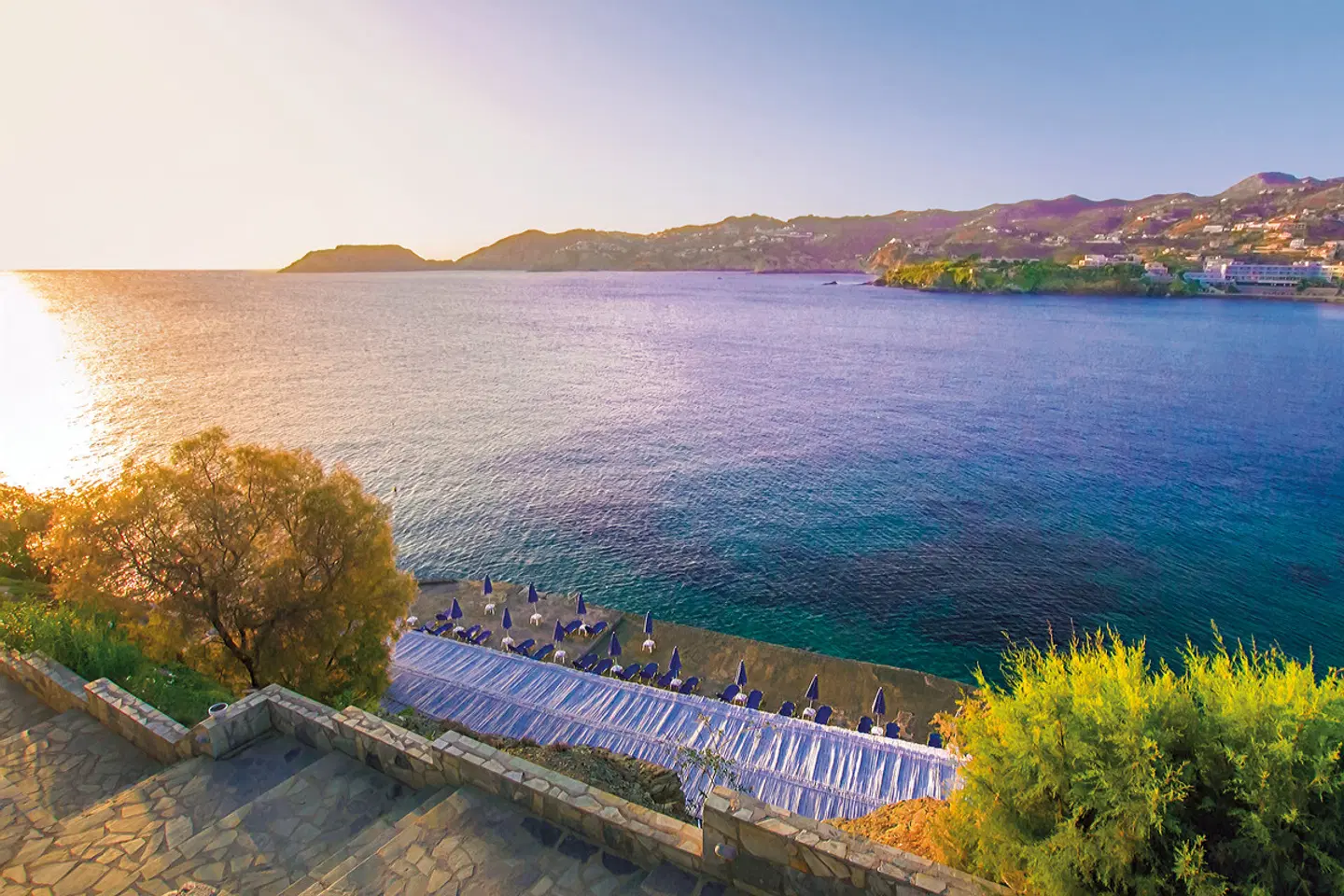 Peninsula Resort & Spa LANDSCAPE