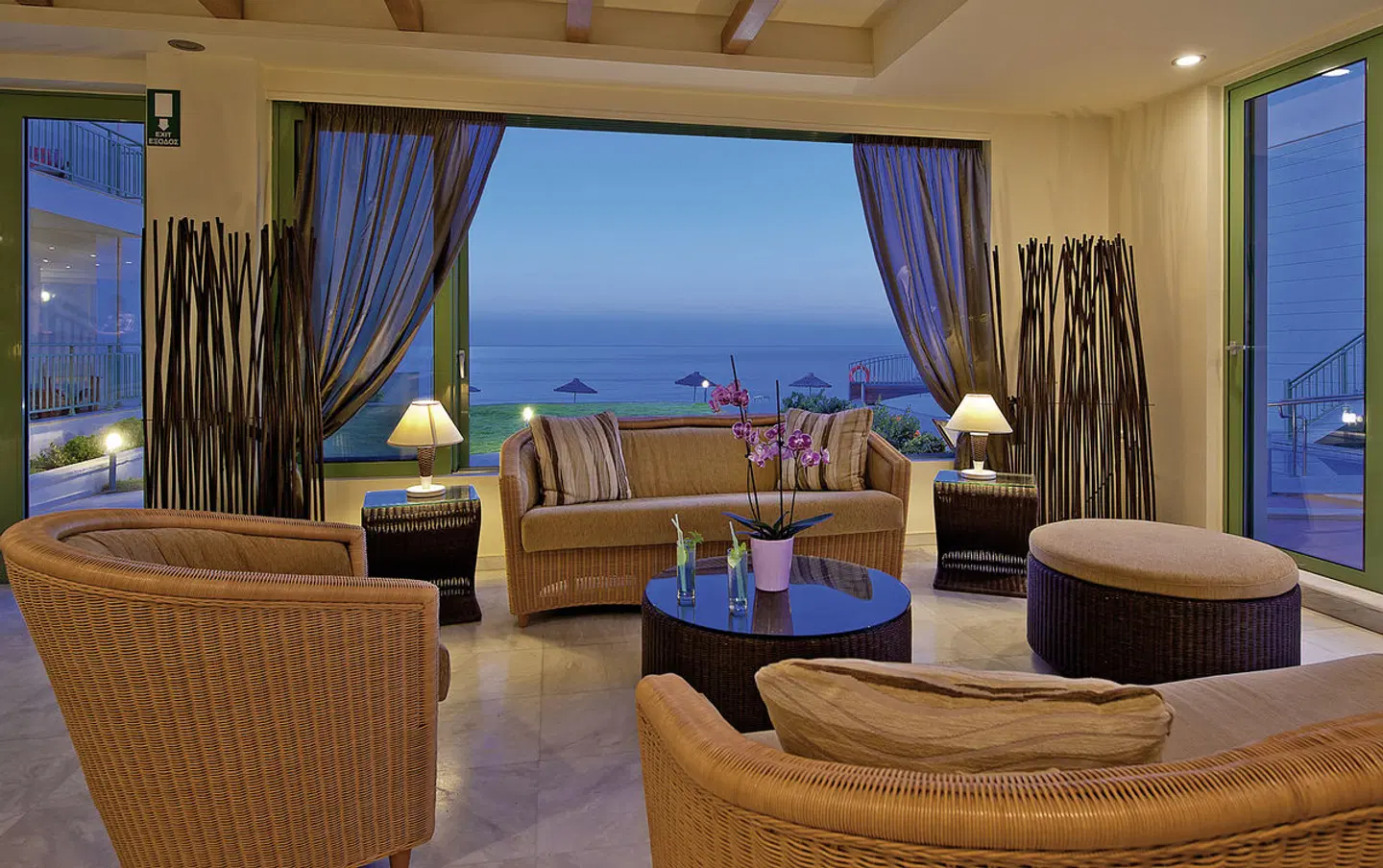 Giannoulis Grand Bay Beach Resort LOUNGE_LOBBY