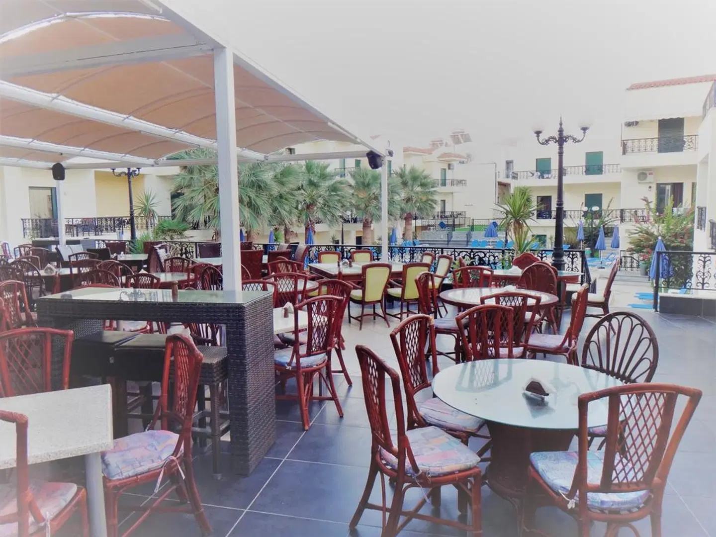 Diogenis Palace Terrasse