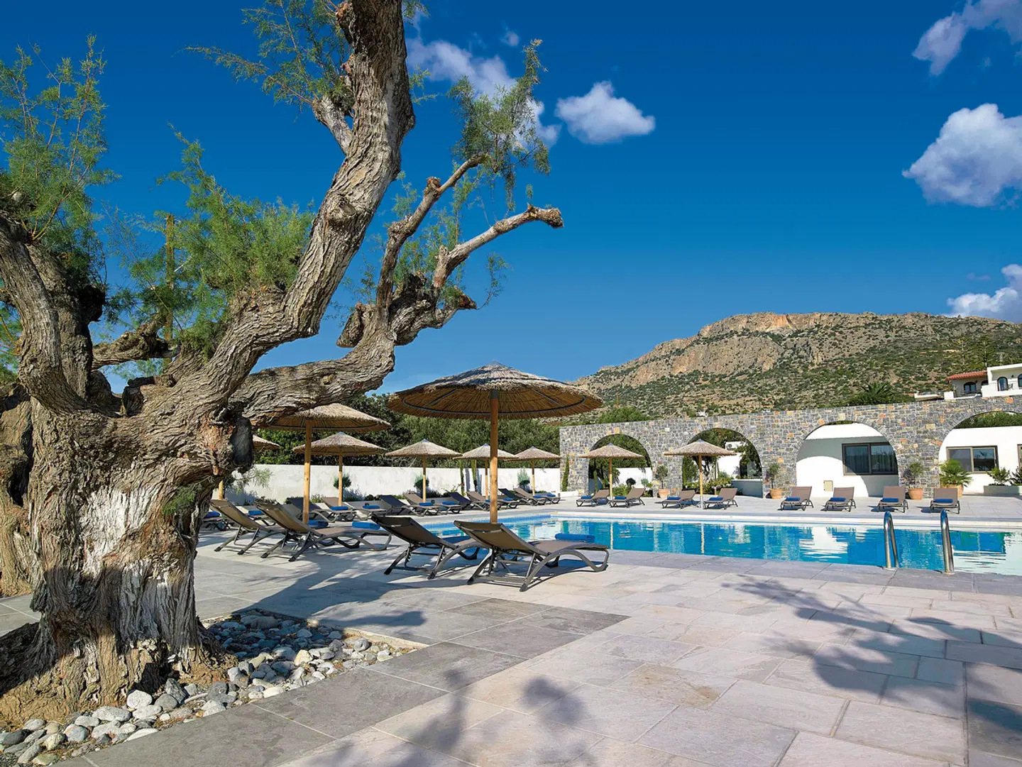 Coriva Beach OUTDOOR_POOL