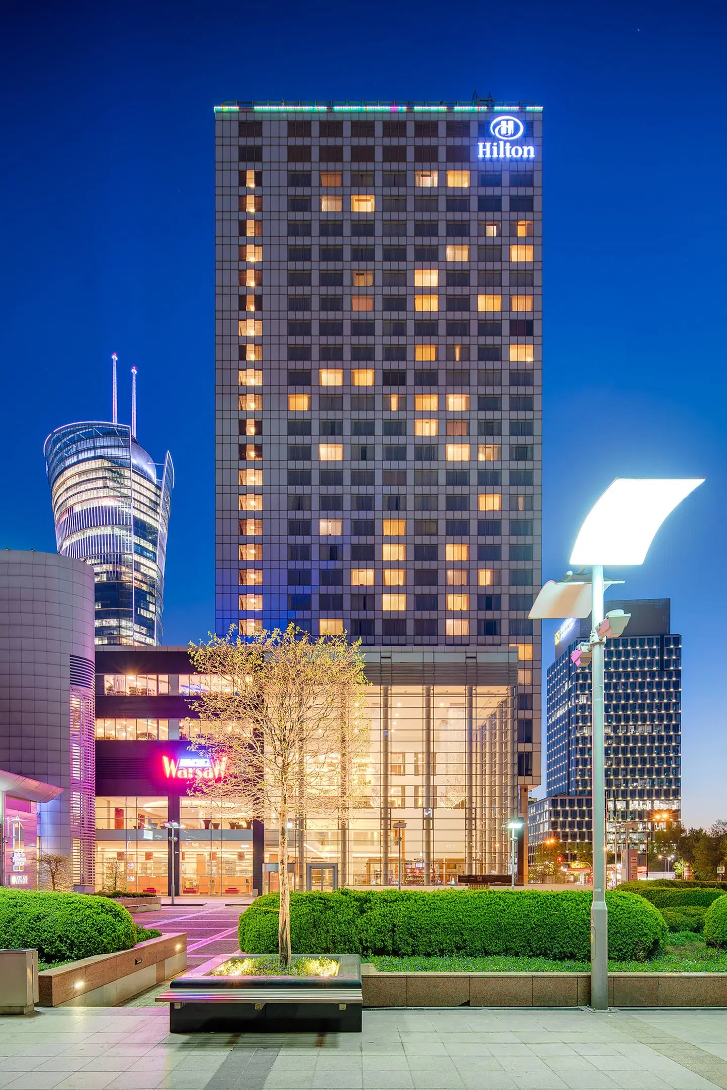 Hilton Warsaw Hotel EXTERIOR