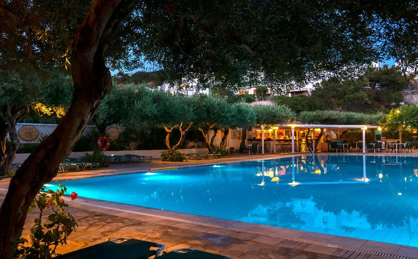 Villea Village OUTDOOR_POOL