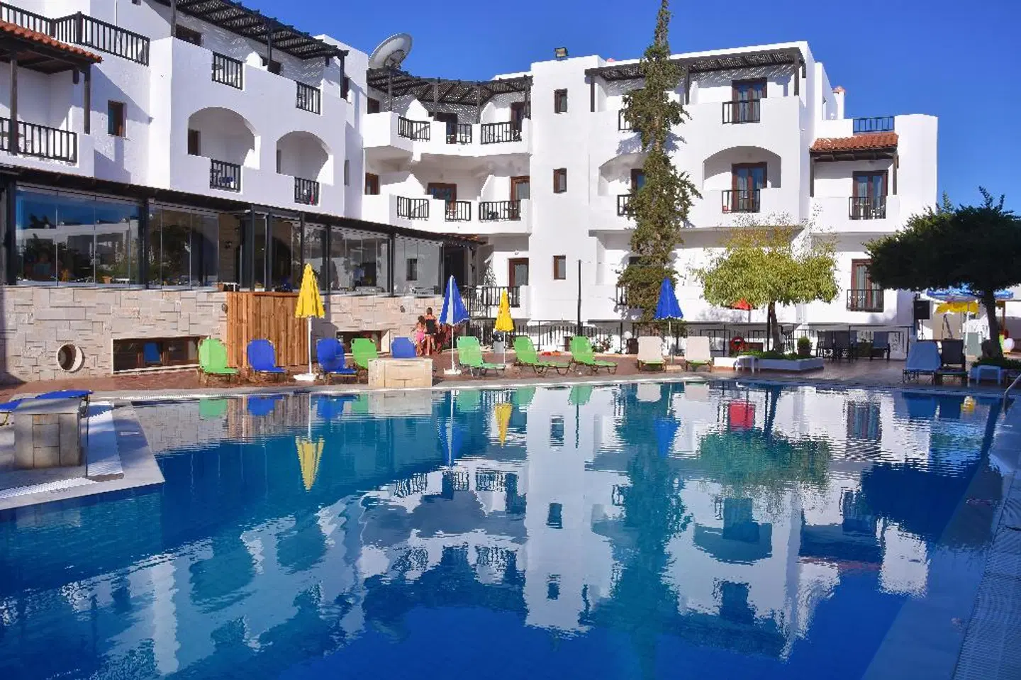 Club Lyda Hotel OUTDOOR_POOL