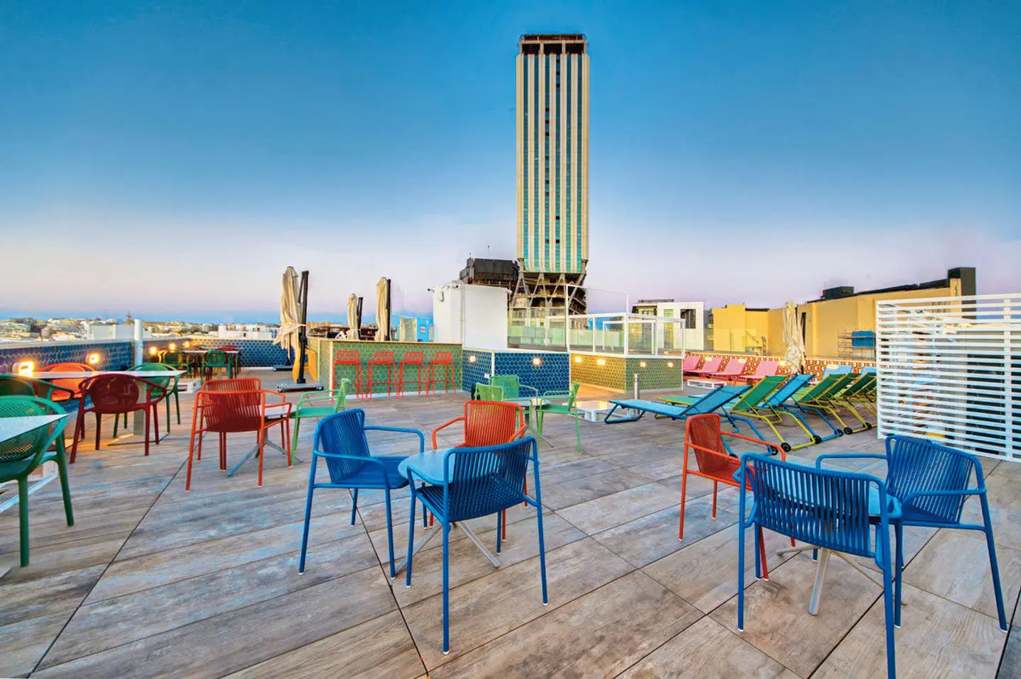IKYK Hotel Terrasse