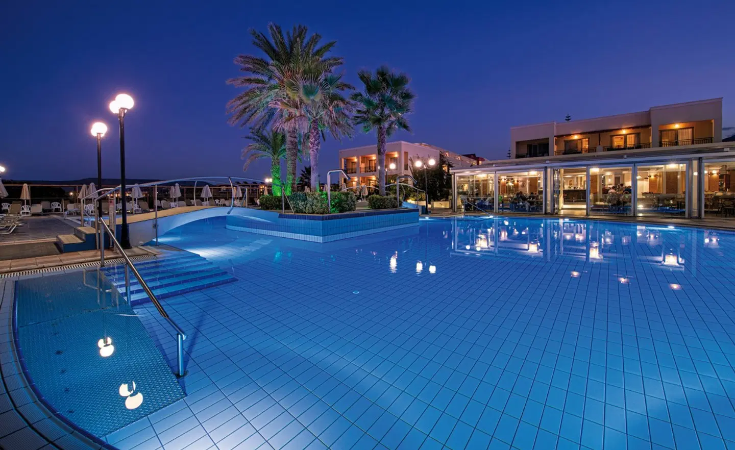 Hydramis Palace OUTDOOR_POOL