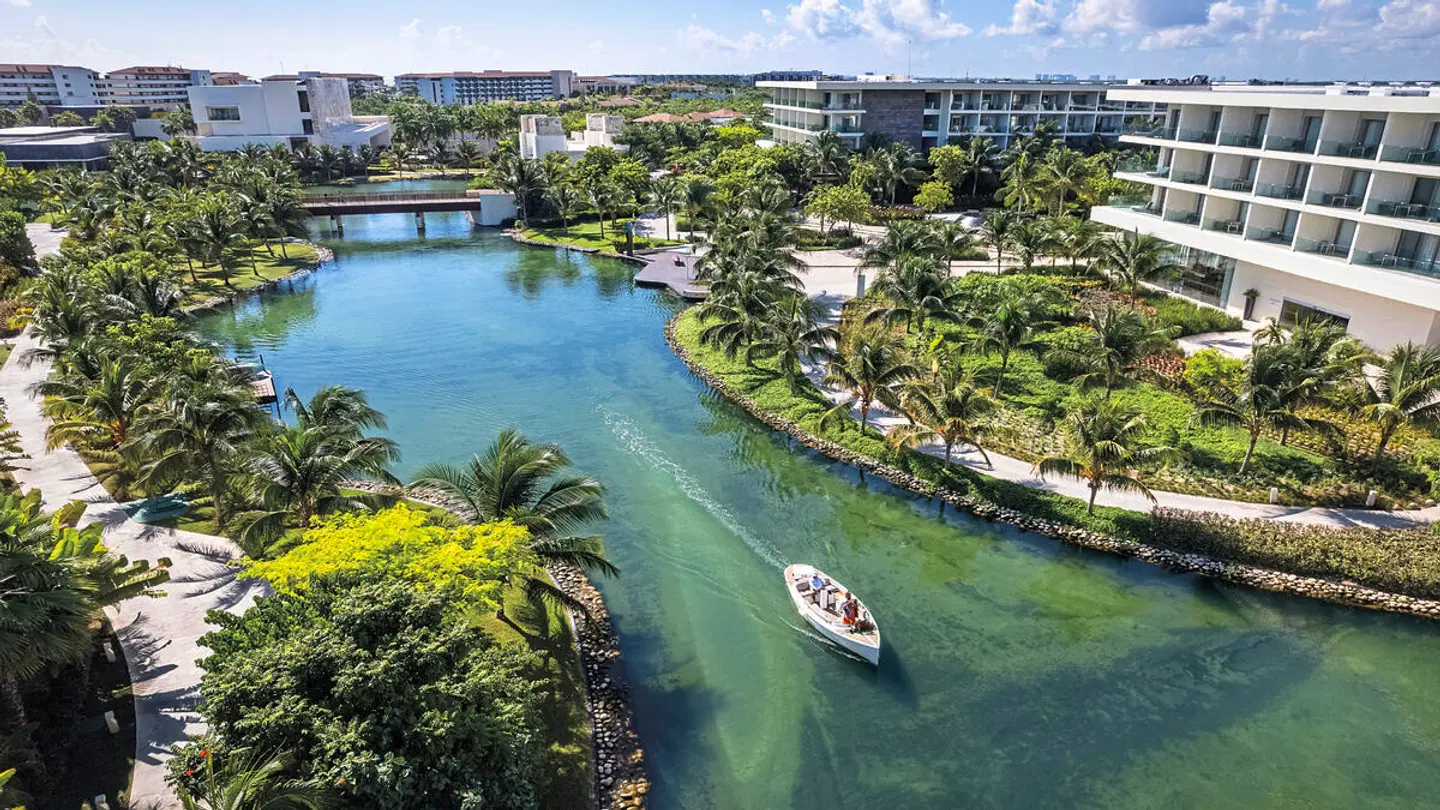 Grand Palladium Select Costa Mujeres LANDSCAPE