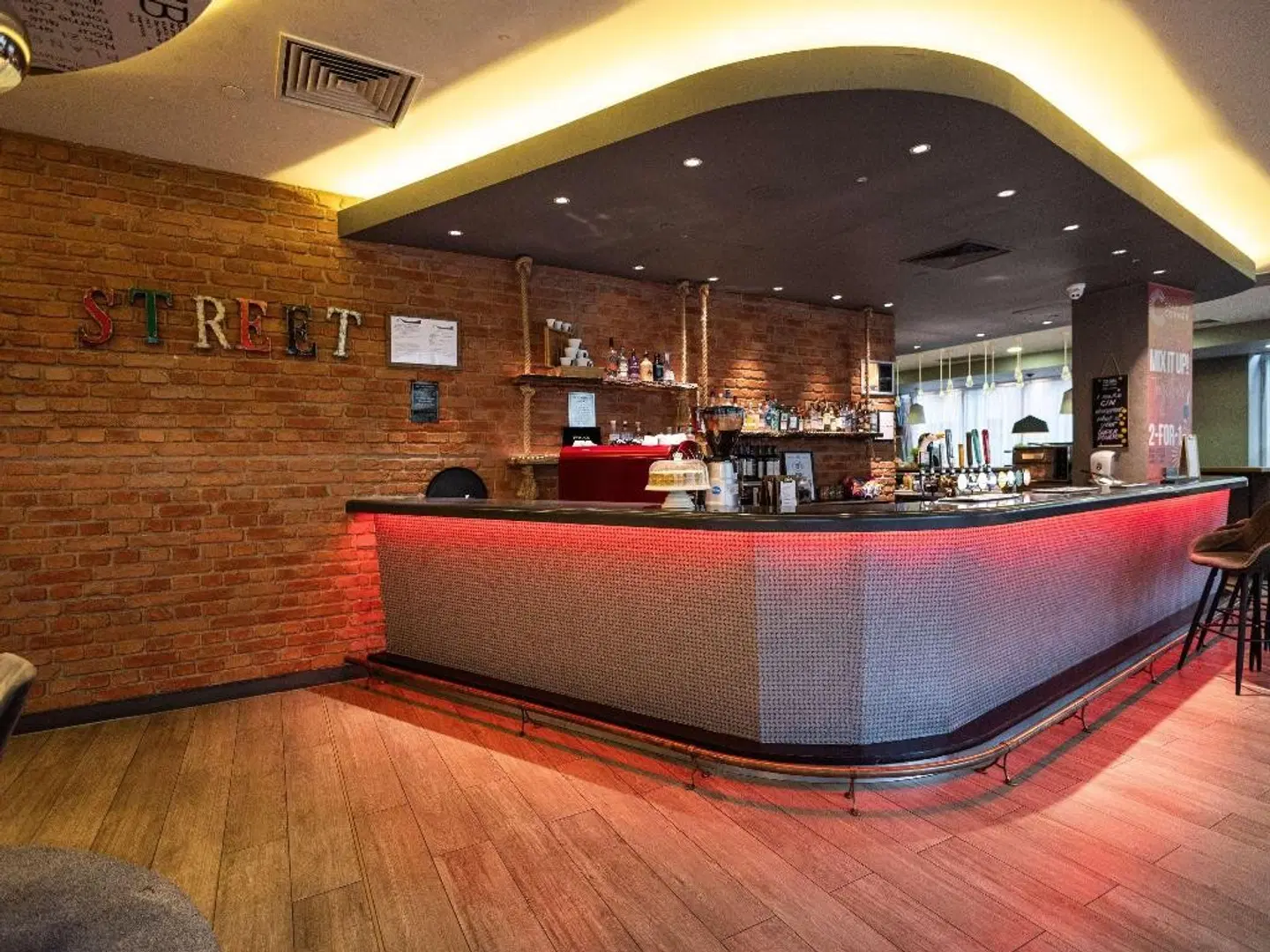 ibis London City - Shoreditch Bar