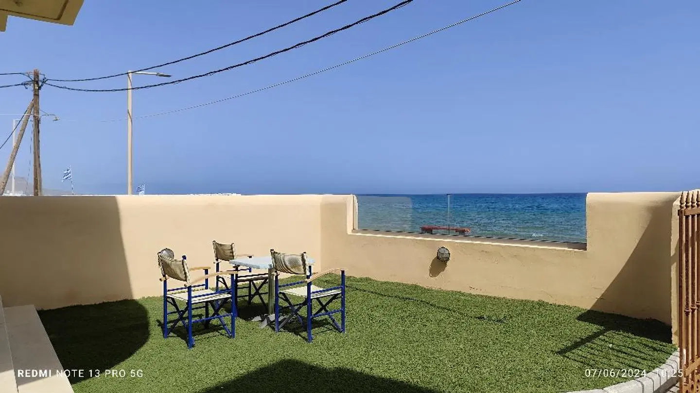 Niros Beach Terrasse