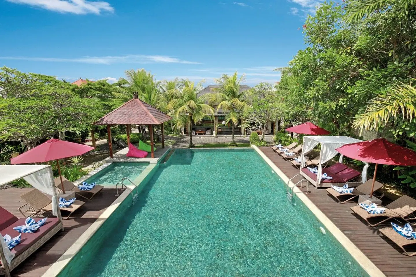 Lumbini Luxury Villas and Spa OUTDOOR_POOL