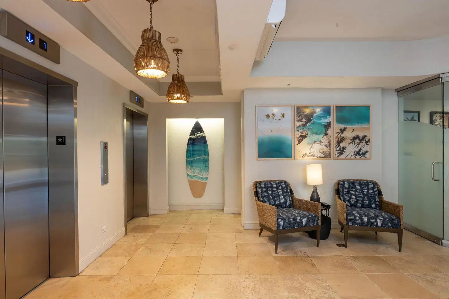 Regency on Beachwalk Waikiki by Outrigger LOUNGE_LOBBY