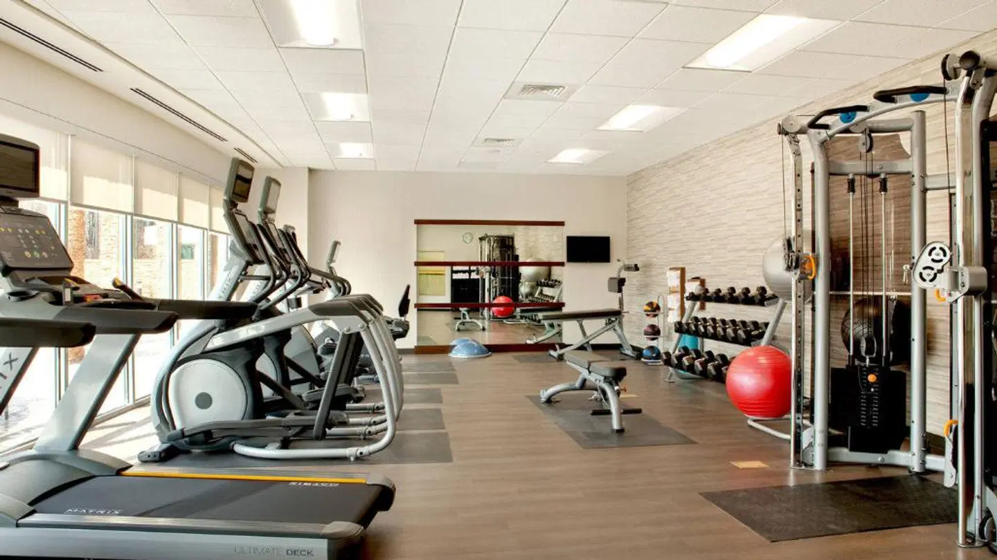 Courtyard by Marriott Yonkers Westchester County SPORTS_AND_LEISURE