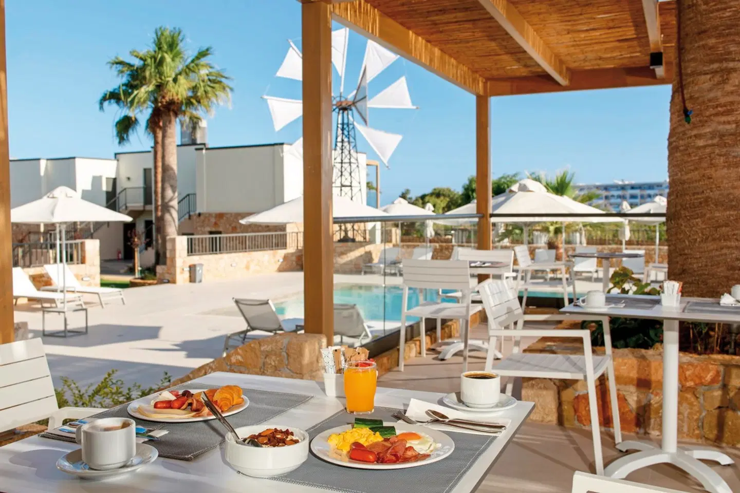 Aloe Boutique Hotel powered by Anissa Beach Terrasse