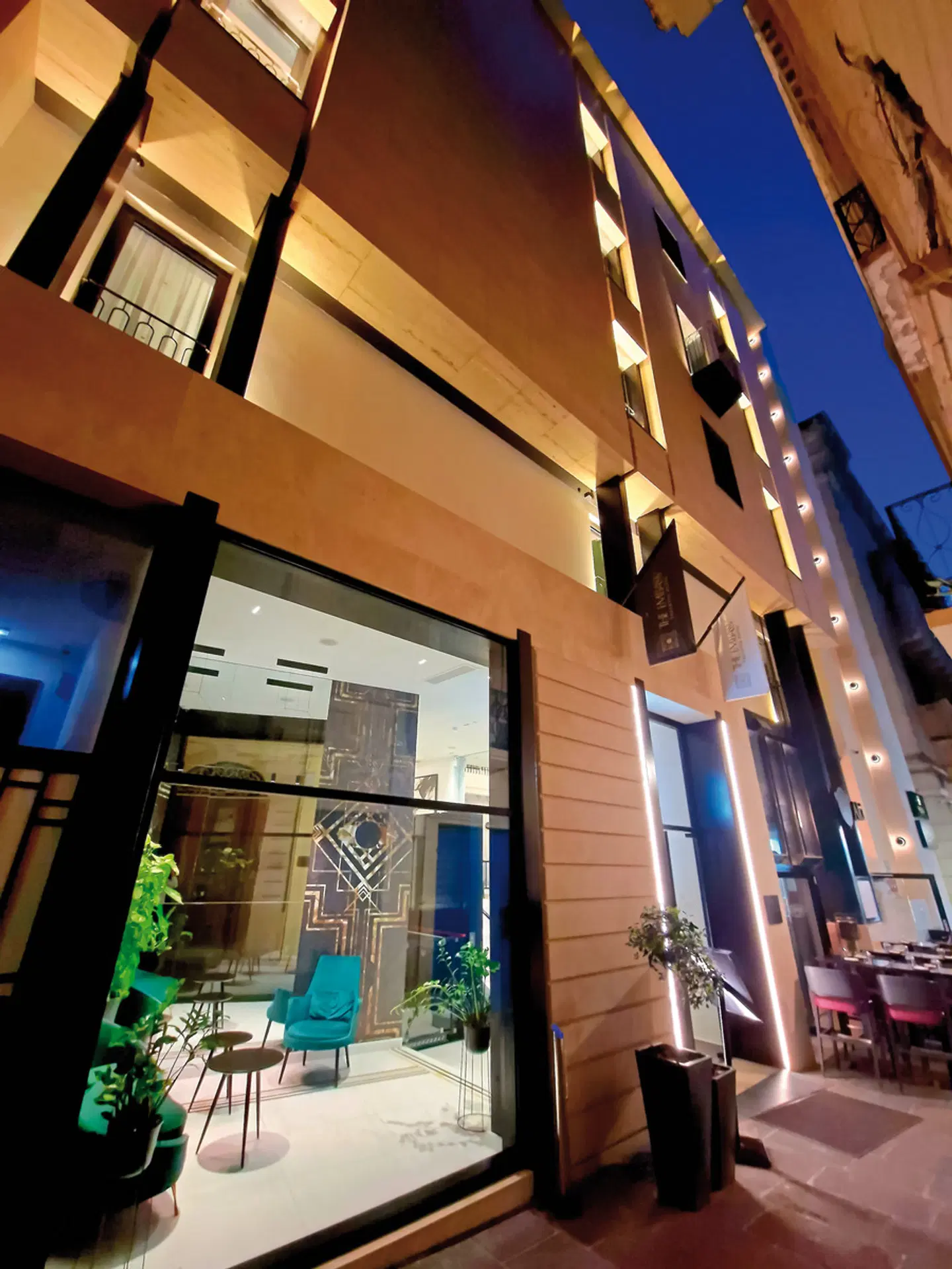 The Embassy Valletta Hotel EXTERIOR