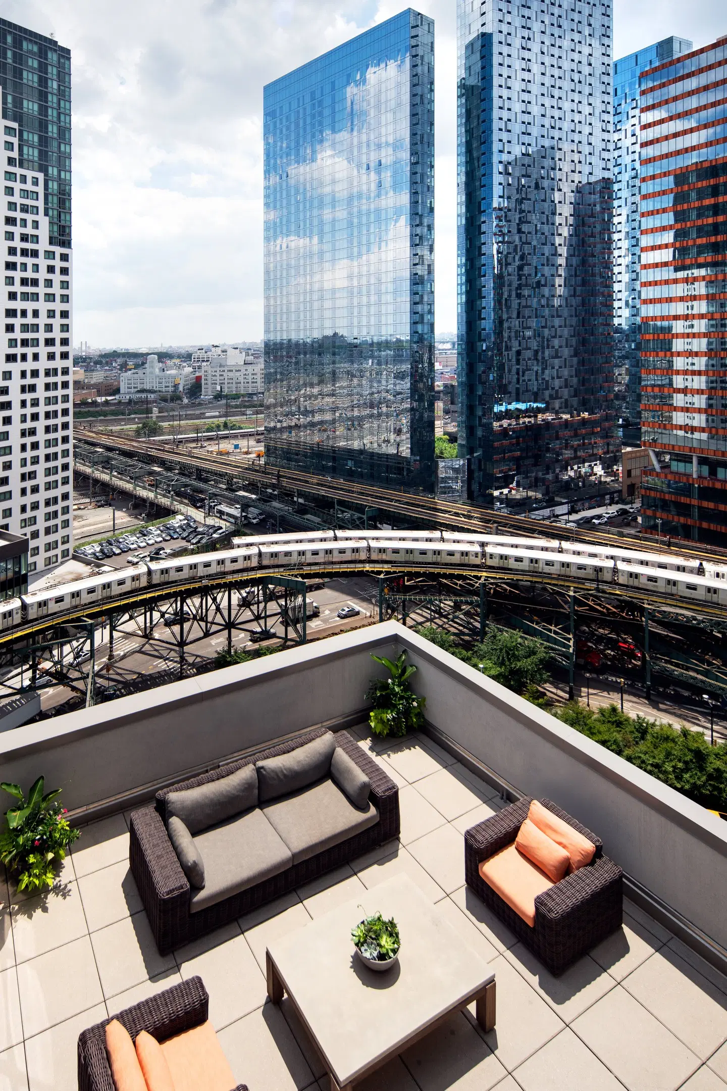 Hilton Garden Inn Long Island City New York Terrasse