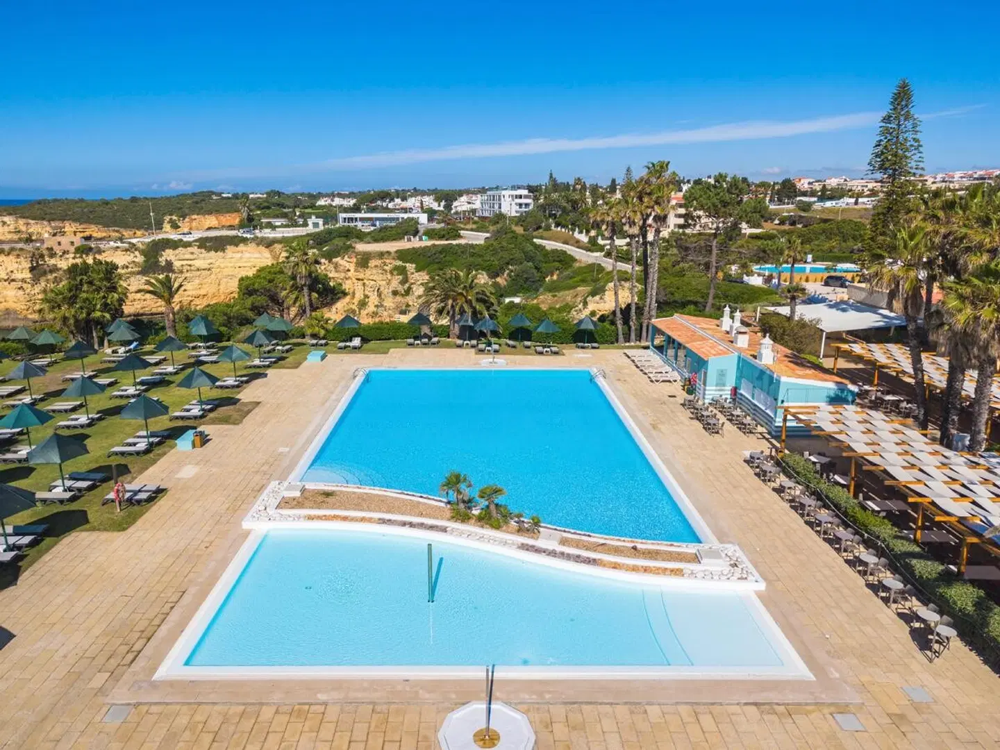 Pestana Viking Beach & Golf Resort OUTDOOR_POOL