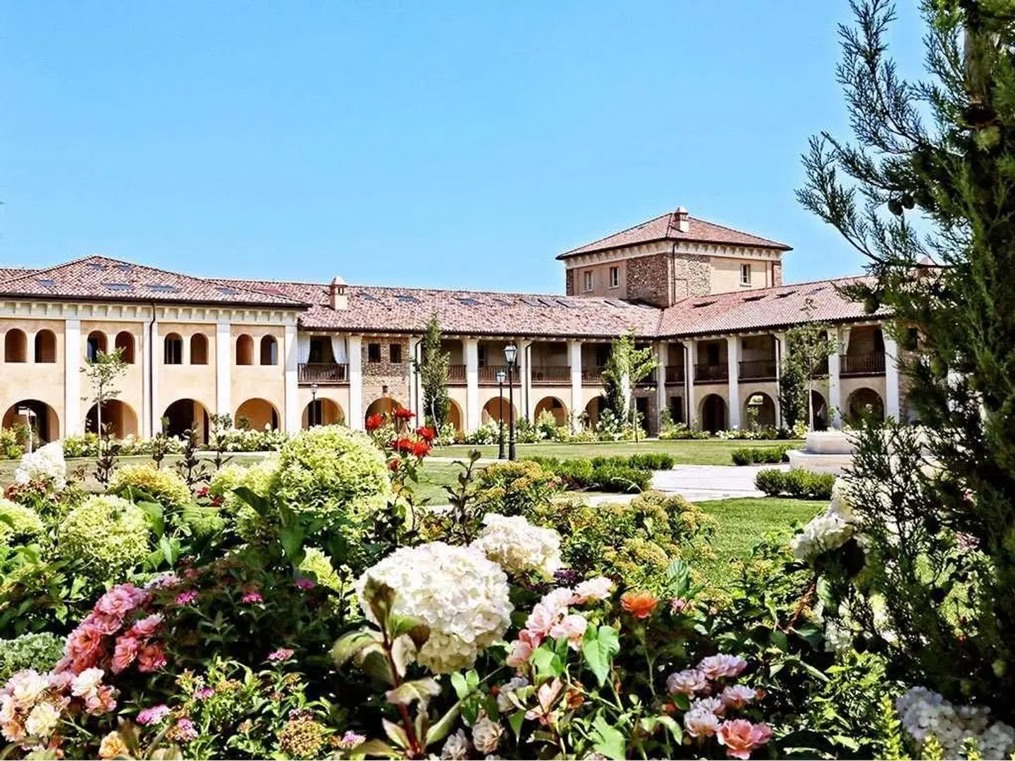 Garda Hotel San Vigilio Golf EXTERIOR