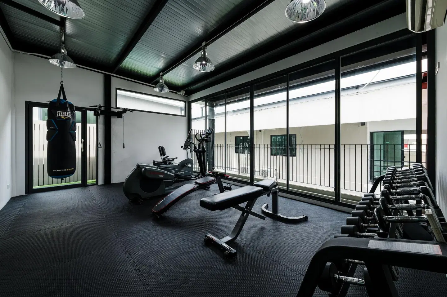 College Haus SPORTS_AND_LEISURE