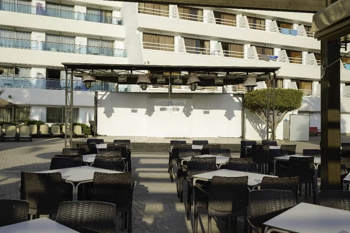 Alua Golf Trinidad Terrasse