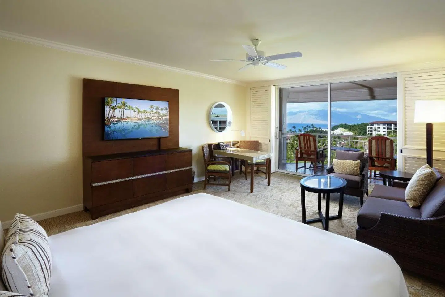 Grand Wailea Resort Hotel & Spa ROOM_EXAMPLE