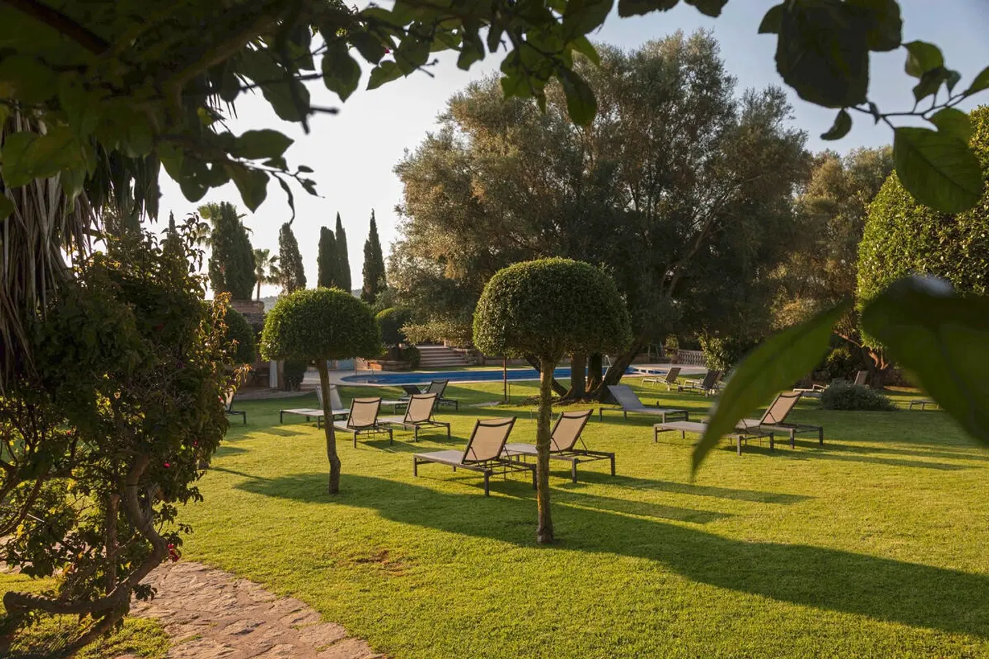 Rotana La Reserva Garten