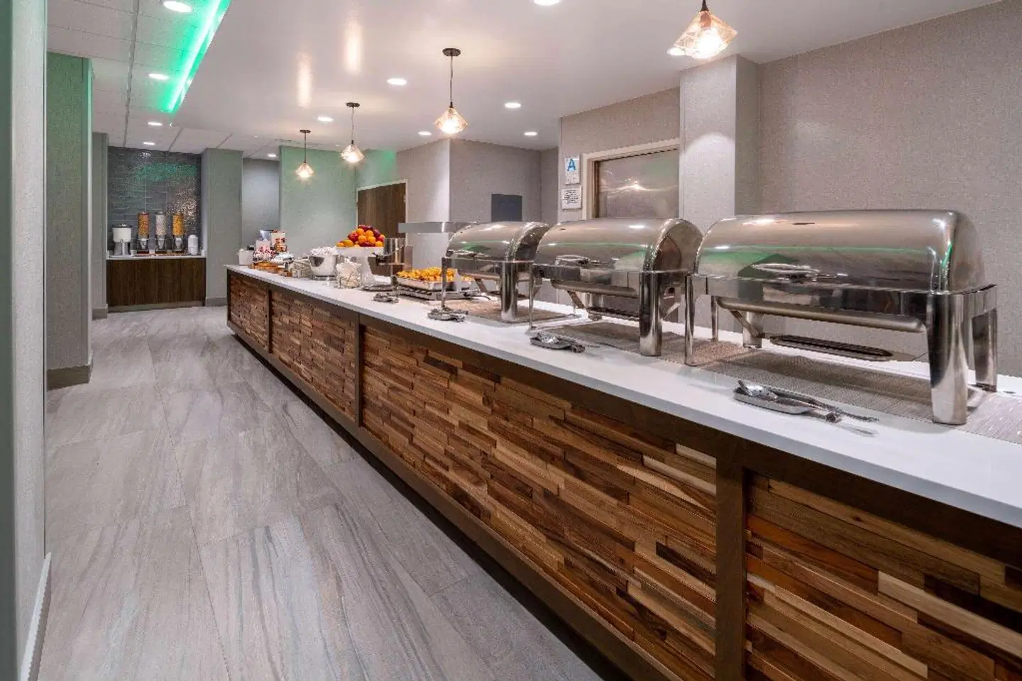 La Quinta Inn & Suites LAX Restaurant