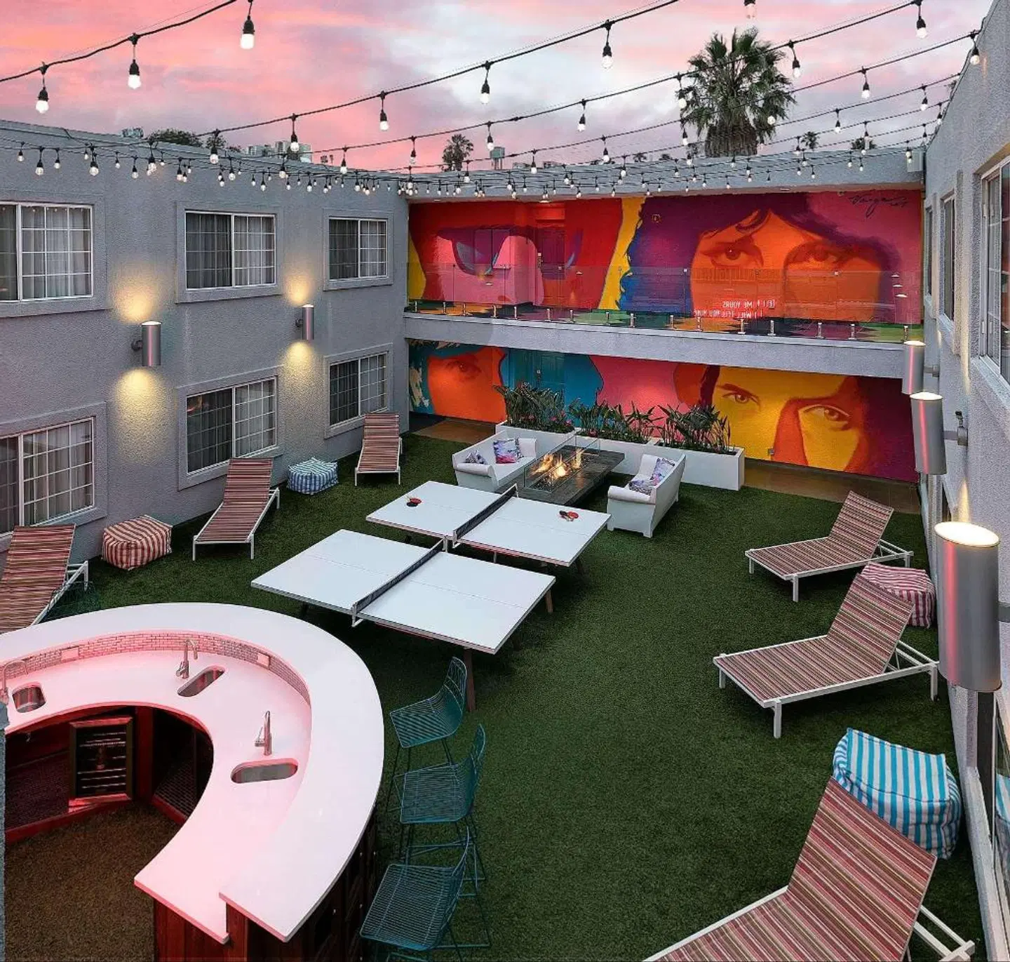 The Kinney Venice Beach SPORTS_AND_LEISURE