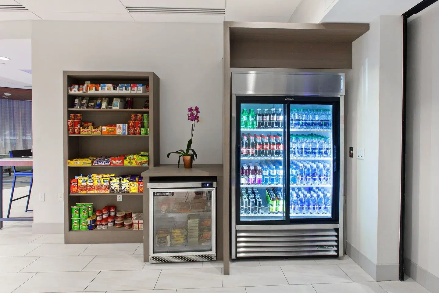 Holiday Inn Express West Los Angeles-Santa Monica by IHG Bar